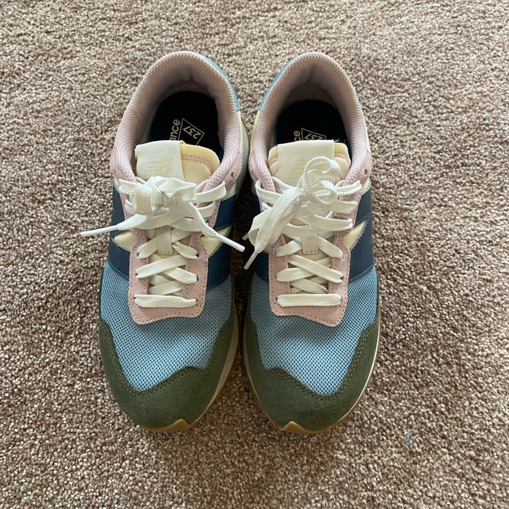 new balance 237